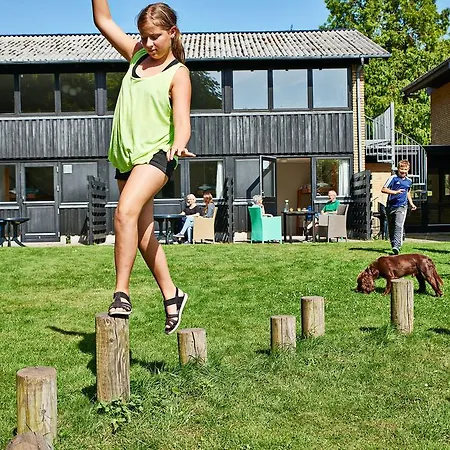 بيت شباب Danhostel *